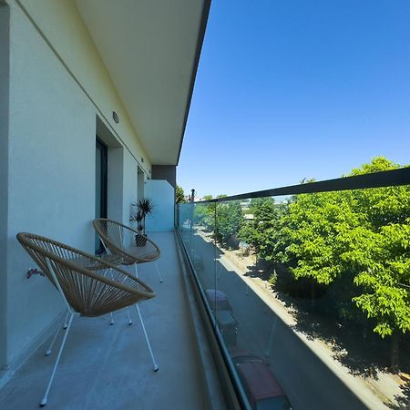 Villa 8 By Proliving Hospitality Thessalonique Extérieur photo